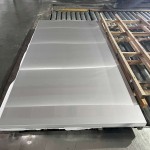 A high-quality stainless steel plate
