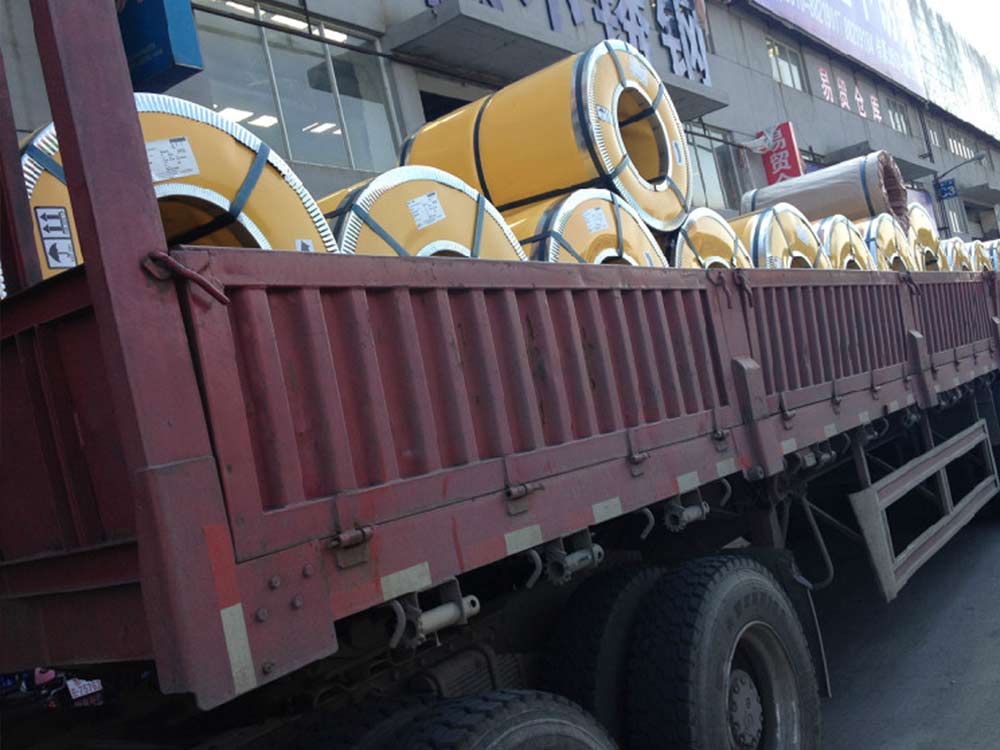 Stainless steel coils shipped to the port Stainless steel coils shipped to the port