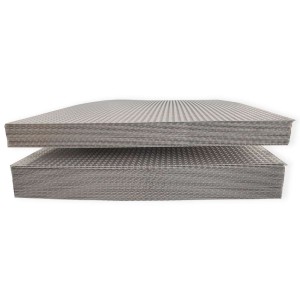 Stainless Steel Checkered Sheet Supplier