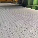 Stainless Steel Checkered Sheet Supplier One Bar