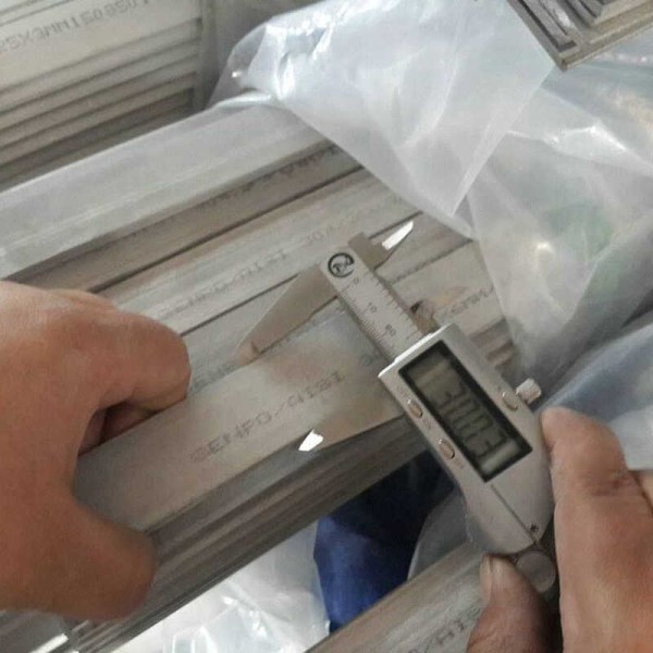 China Supplier 316 304 Stainless Steel Flat Bar