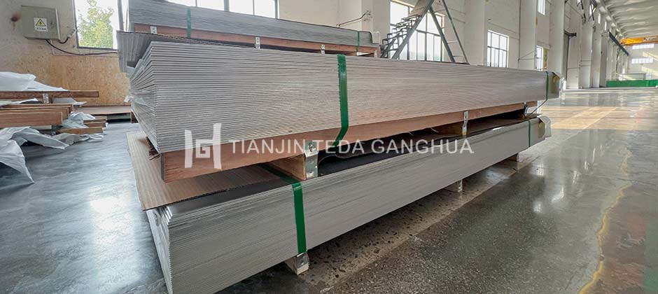 409L Stainless Steel Sheet / Bar / Coil 409L Stainless Steel Sheet / Bar / Coil