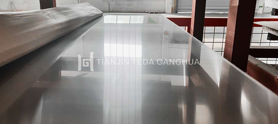 No.8 Super Mirror Stainless Steel Finish No.8 Super Mirror Stainless Steel Finish