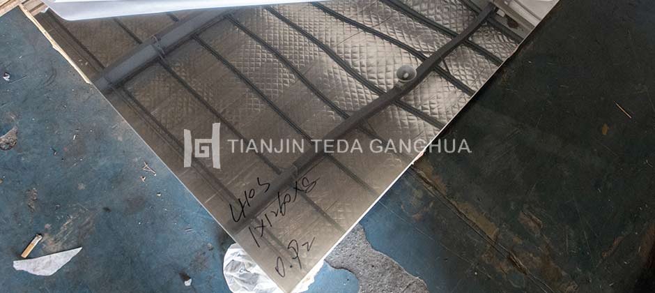 No.8 Super Mirror Stainless Steel Finish No.8 Super Mirror Stainless Steel Finish