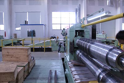 Stainless steel coiling machine