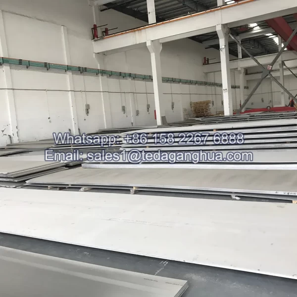 Acier Stainless 440 Inoxydable