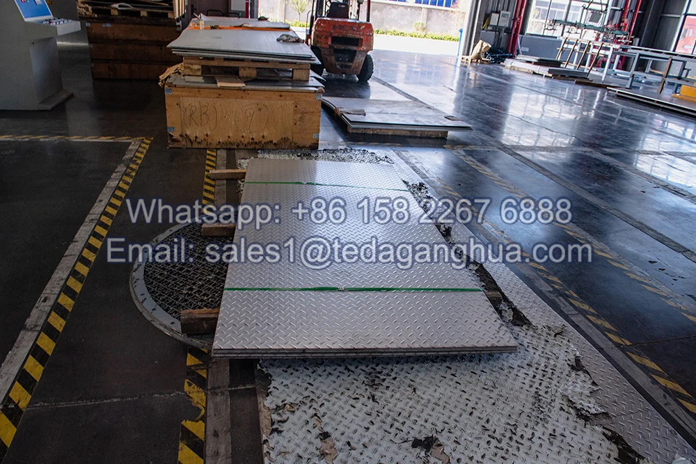 Quilted Stainless Steel Sheets